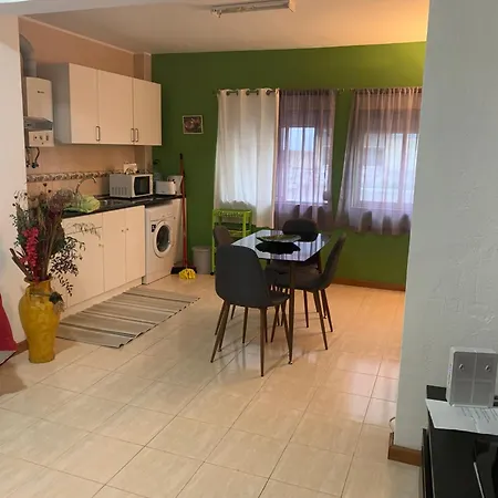 Comfortable Flat In Seixal *