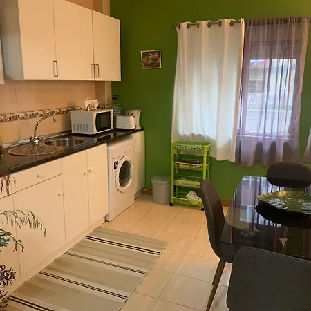 דירה Comfortable Flat In Seixal