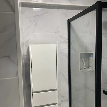 Comfortable Flat In Seixal *